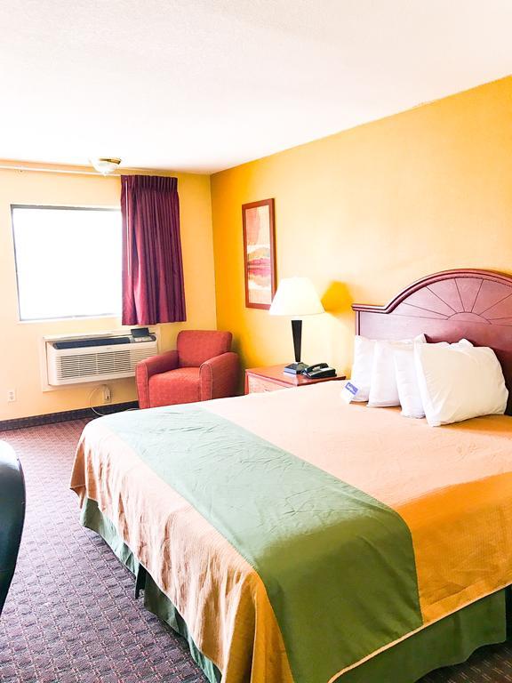 Americas Best Value Inn Yukon Ngoại thất bức ảnh