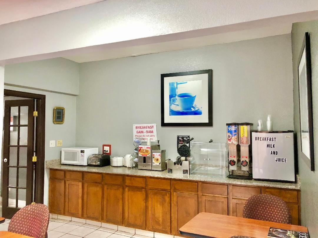 Americas Best Value Inn Yukon Ngoại thất bức ảnh